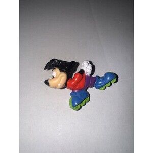 Disney Max Goof Troop 1992 Rollerblading PVC Toy 2" Figure